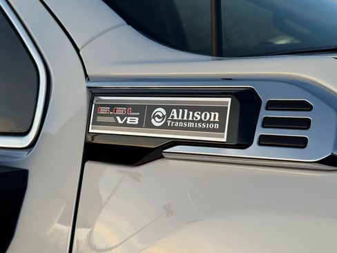 Used 2024 GMC Sierra 3500 SLE image 14