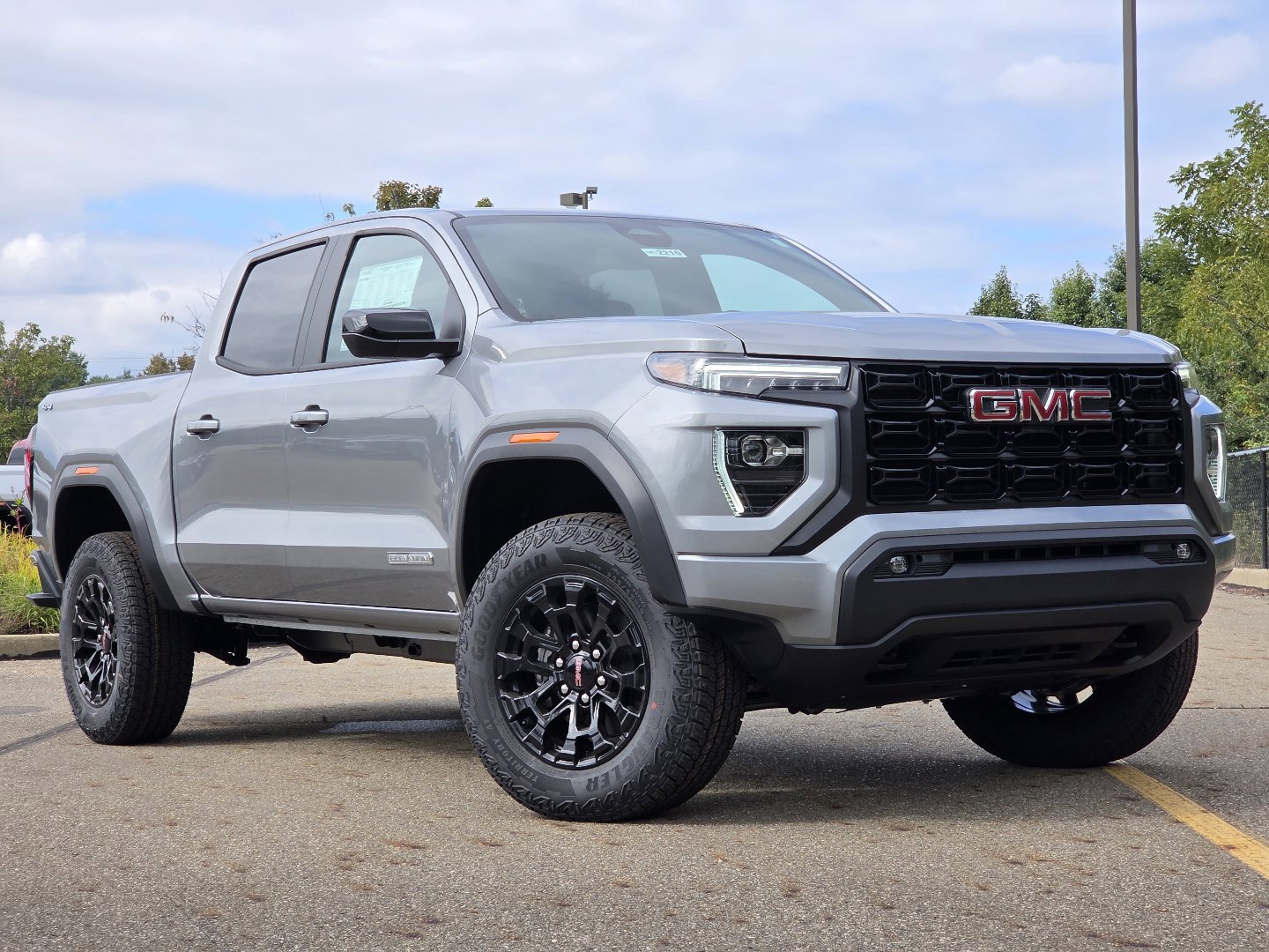New 2026 GMC Canyon Elevation w/ Convenience Package AWD/4WD image 2