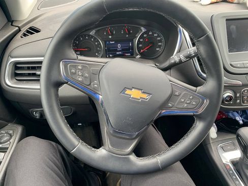Used 2024 Chevrolet Equinox LT w/ LPO, Floor Liner Package AWD/4WD image 9
