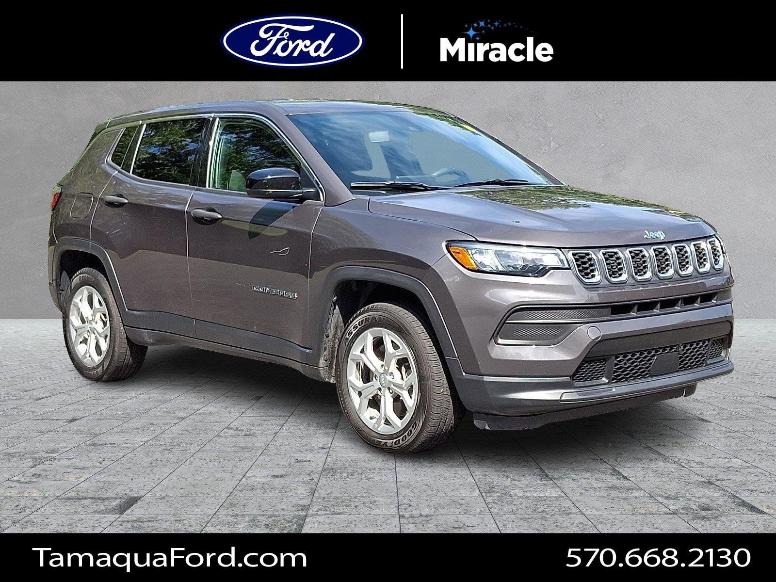 Used 2024 Jeep Compass Sport AWD/4WD image 1
