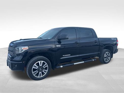 Used 2018 Toyota Tundra SR5 image 7