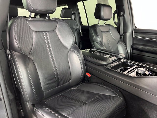 Used 2022 Jeep Wagoneer Series I AWD/4WD image 43