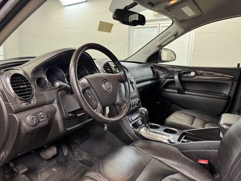 Used 2016 Buick Enclave Leather image 13