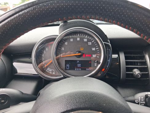 Used 2019 MINI Cooper S FWD image 14