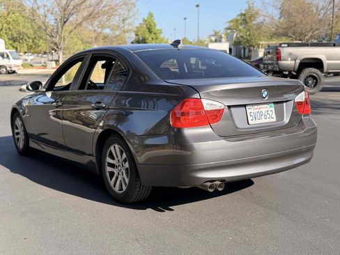 Used 2007 BMW 328i Sedan RWD image 6