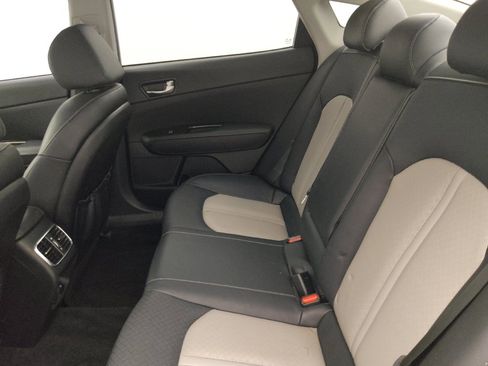 Used 2019 Kia Optima EX w/ EX Premium Package FWD image 18