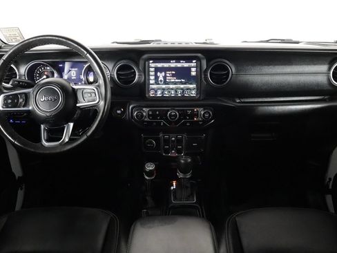 Used 2023 Jeep Wrangler Unlimited Sahara w/ Cold Weather Group AWD/4WD image 13