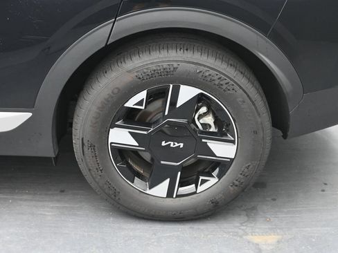 Used 2026 Kia Sportage LX AWD/4WD image 13