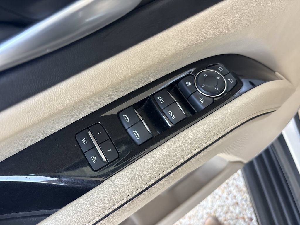 Certified 2023 Cadillac Escalade Premium Luxury w/ Performance Package AWD/4WD image 24