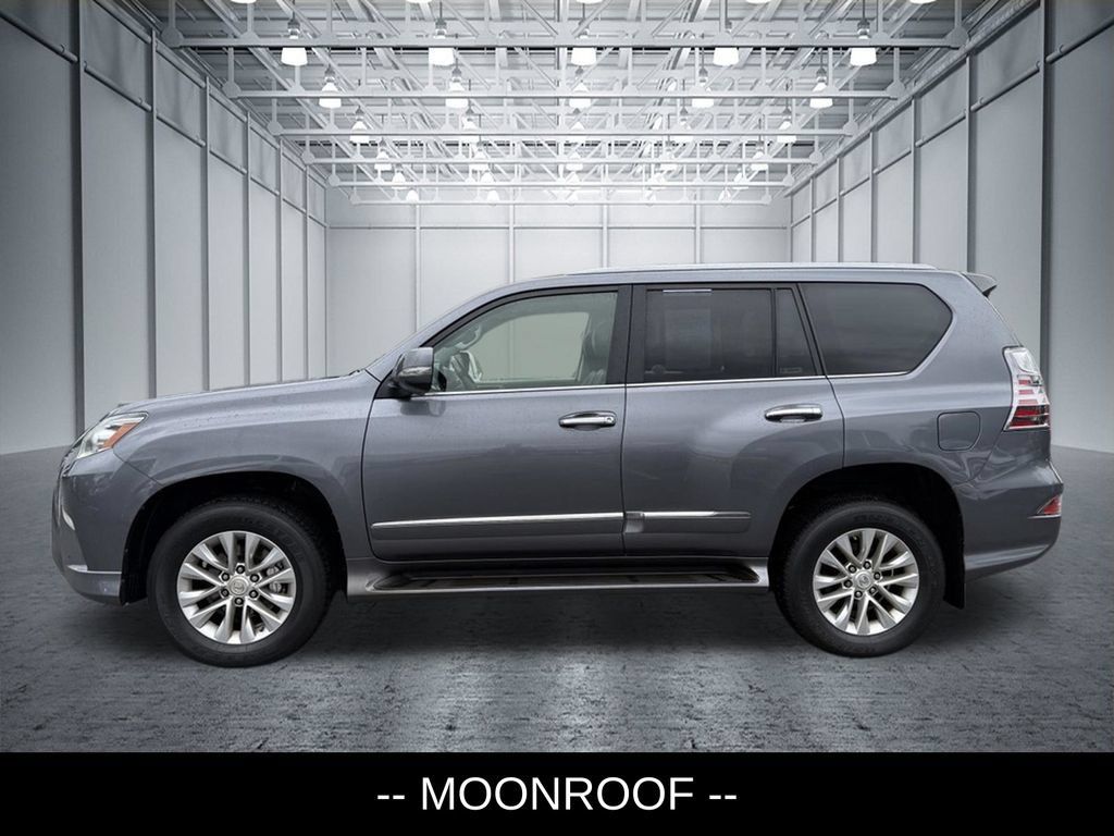 Used 2018 Lexus GX 460 Premium AWD/4WD image 2