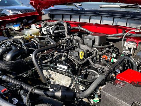 Used 2021 Ford Bronco Outer Banks image 32