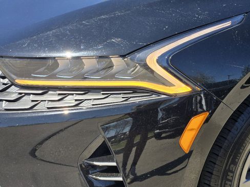 Used 2023 Kia K5 LXS image 15