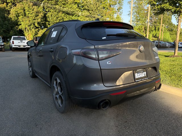 New 2026 Alfa Romeo Stelvio Sprint w/ Convenience Package AWD/4WD image 6
