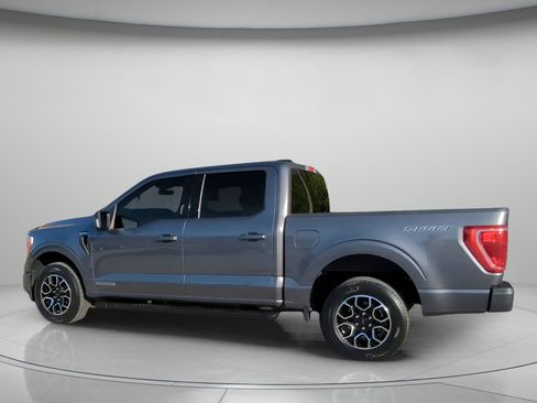 Certified 2021 Ford F150 XLT w/ Equipment Group 302A High image 17