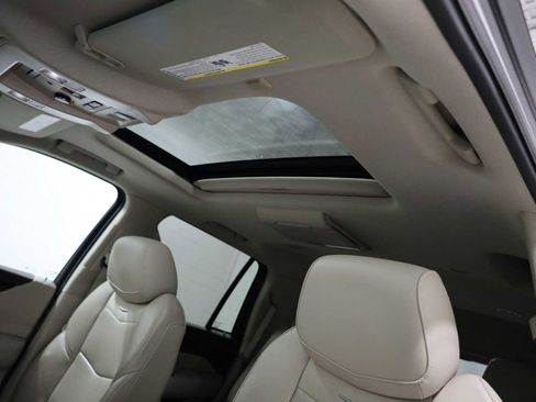 Used 2016 Cadillac Escalade Premium AWD/4WD image 19