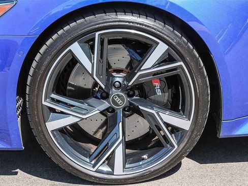 Used 2022 Audi RS 6 w/ Executive Package image 10