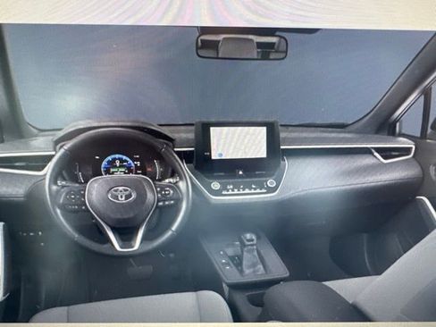 Used 2026 Toyota Corolla Cross SE image 5