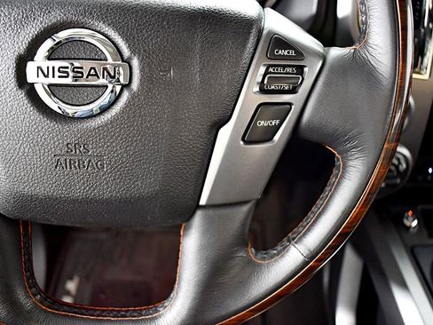 Used 2017 Nissan Titan Platinum Reserve image 28