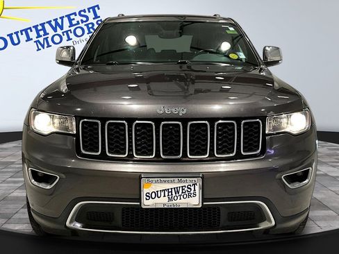 Used 2017 Jeep Grand Cherokee Limited AWD/4WD image 2