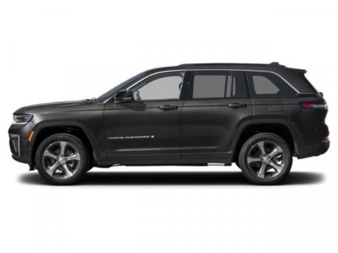Used 2026 Jeep Grand Cherokee Altitude AWD/4WD image 3