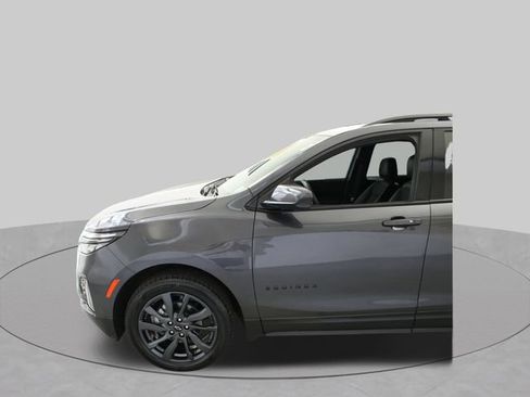 Used 2023 Chevrolet Equinox RS AWD/4WD image 5