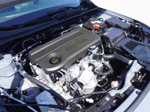 Used 2026 Honda Civic Sport image 4