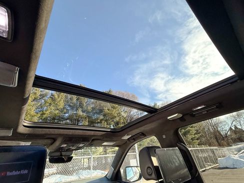 Used 2023 Cadillac Escalade V image 35