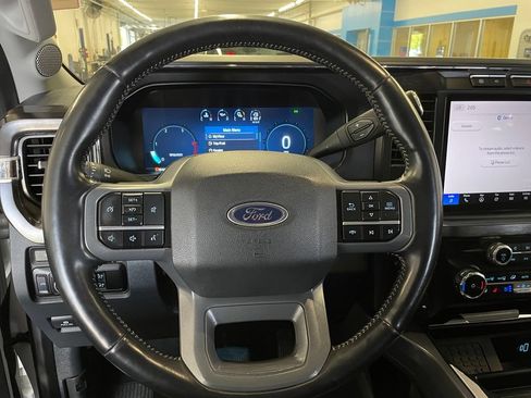 Used 2024 Ford F250 Lariat AWD/4WD image 15