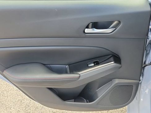 Used 2023 Nissan Altima 2.5 SR w/ SR Premium Package FWD image 11