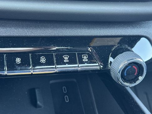 Used 2026 Chevrolet Silverado EV Trail Boss AWD/4WD image 29