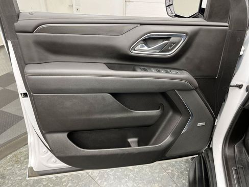 Certified 2021 GMC Yukon XL AT4 w/ Technology Package AWD/4WD image 7