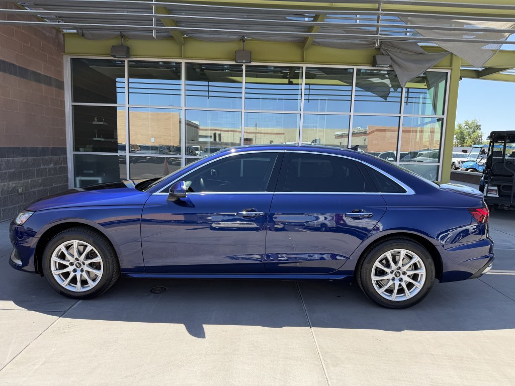 Used 2022 Audi A4 2.0T Premium w/ Convenience Package AWD/4WD image 7