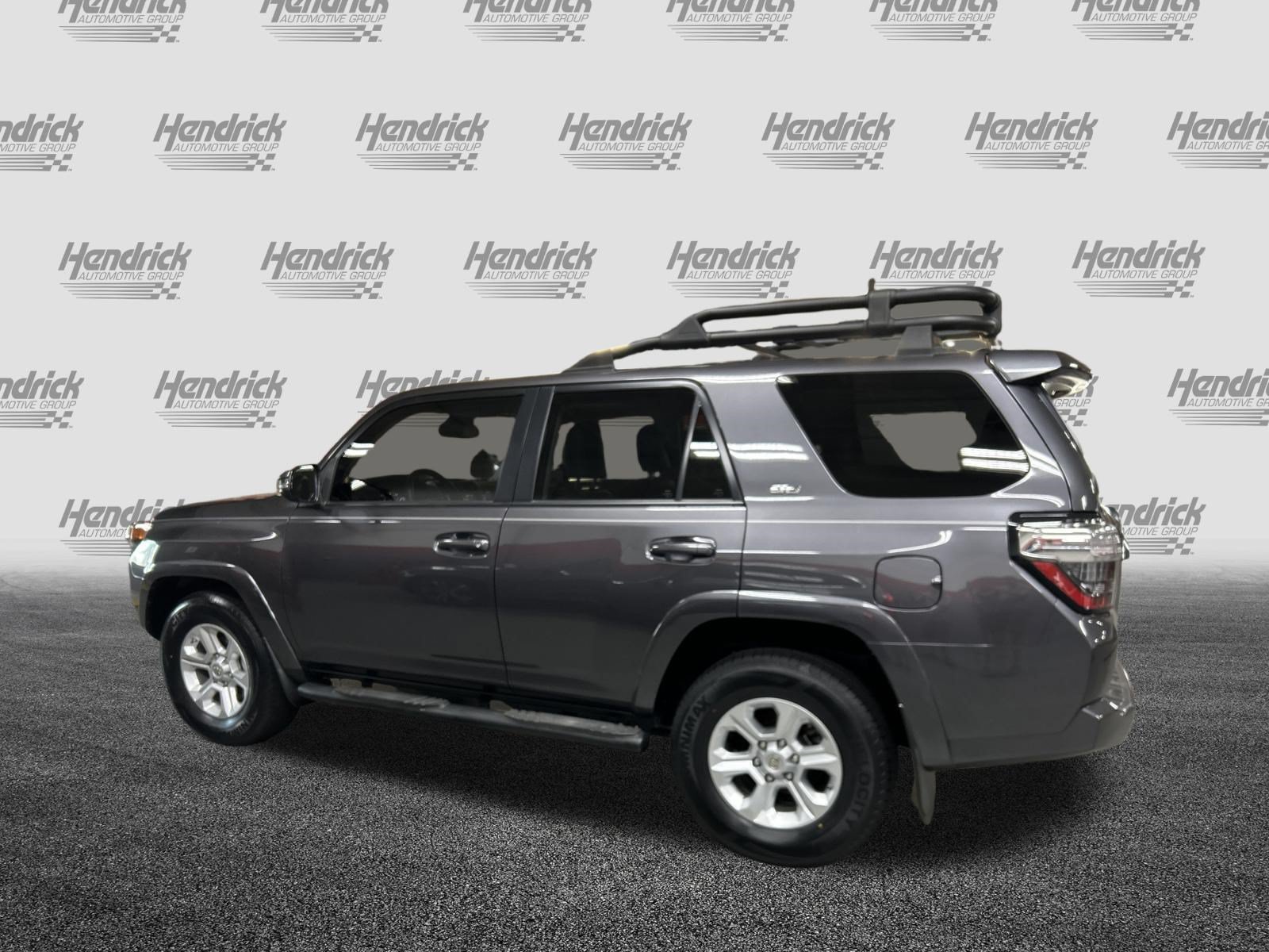 Used 2021 Toyota 4Runner SR5 Premium w/ Moonroof Package RWD image 7