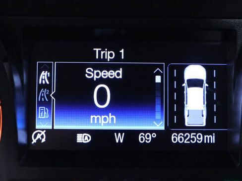 Used 2019 Ford Ranger XLT w/ Equipment Group 302A Luxury AWD/4WD image 16