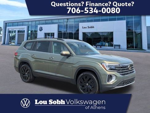 New 2026 Volkswagen Atlas SE FWD image 1