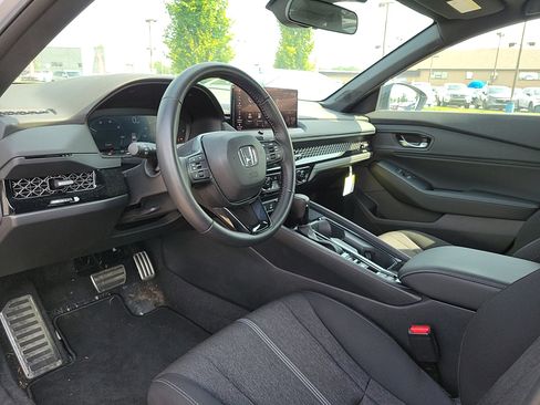 Certified 2023 Honda Accord Sport image 16