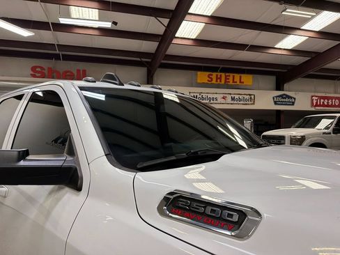 Used 2021 RAM 2500 Laramie AWD/4WD image 46