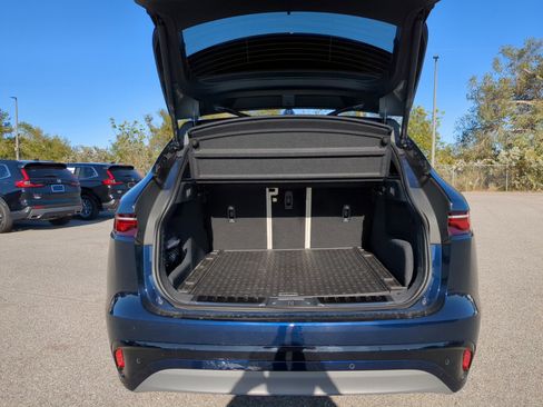 New 2026 Jaguar F-PACE R-Dynamic S image 10
