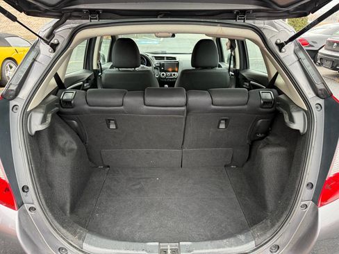 Used 2018 Honda Fit EX image 16