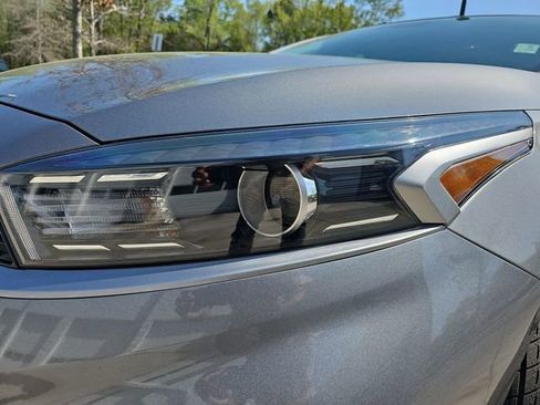 Used 2024 Kia Forte LXS FWD image 28