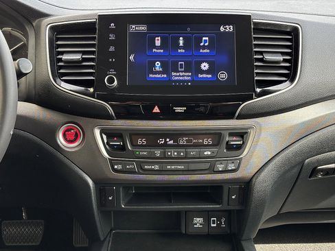 Certified 2023 Honda Ridgeline RTL image 18