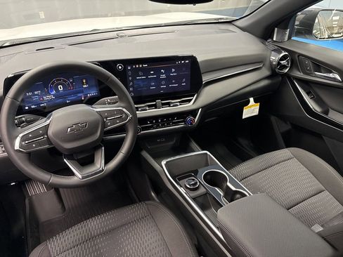 New 2026 Chevrolet Equinox LT w/ Midnight Edition AWD/4WD image 20