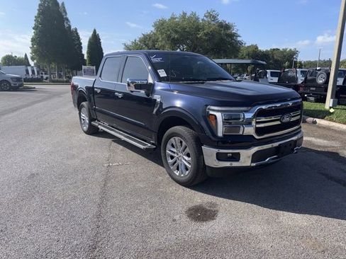 Used 2025 Ford F150 Lariat w/ Equipment Group 502A High AWD/4WD image 3