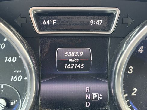 Used 2014 Mercedes-Benz ML 350 2WD image 10