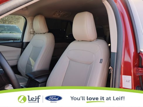 Used 2021 Ford Explorer Limited w/ Equipment Group 301A image 12