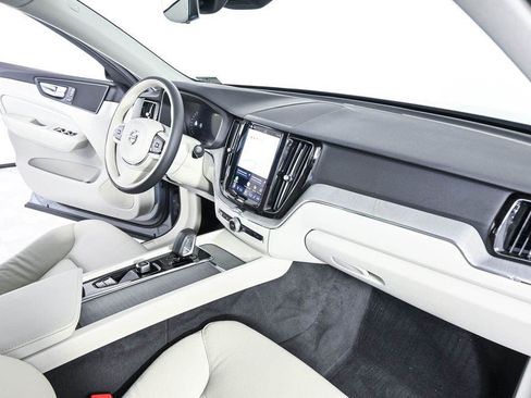 Certified 2024 Volvo XC60 T8 Plus w/ Protection Package Premier AWD/4WD image 25