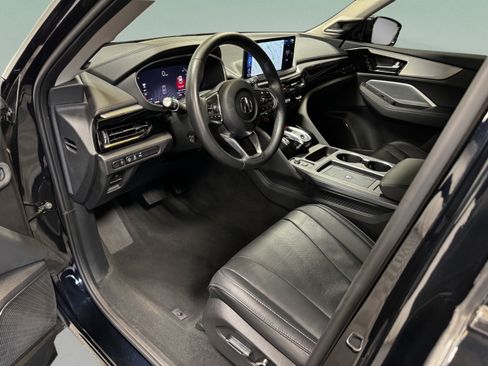 Certified 2025 Acura MDX SH-AWD w/ Technology Package image 9