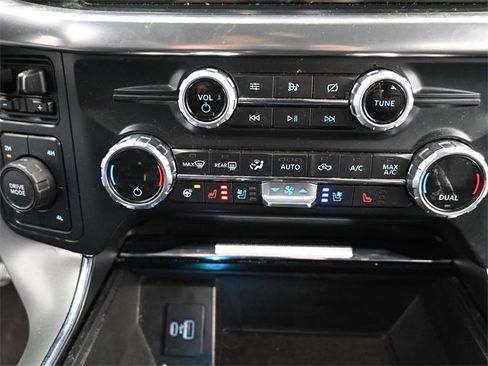 Used 2021 Ford F150 Lariat w/ Equipment Group 502A High image 15