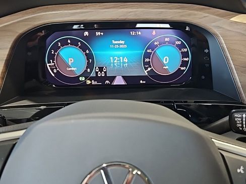 New 2026 Volkswagen Atlas SE image 36