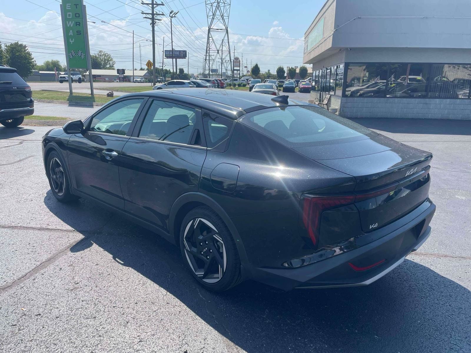 Used 2025 Kia K4 EX FWD image 5